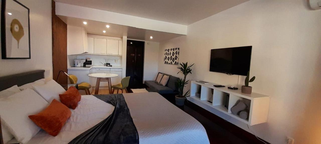 Health Village Apartments กาชไกช์ ภายนอก รูปภาพ
