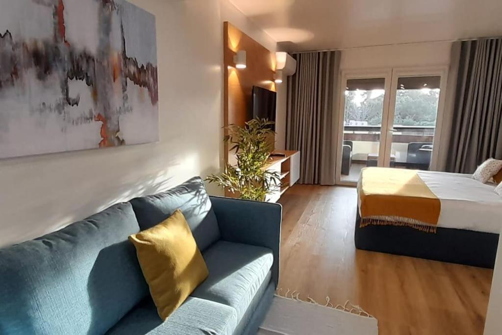 Health Village Apartments กาชไกช์ ภายนอก รูปภาพ