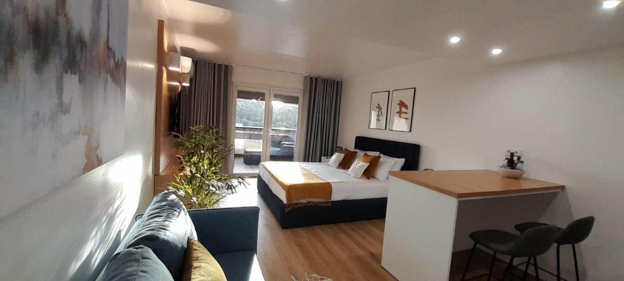 Health Village Apartments กาชไกช์ ภายนอก รูปภาพ